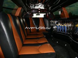 Аренда лимузина Мерседес S500W220 в Екатеринбурге