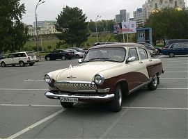 Прокат ретро автомобилей в Екатеринбурге: ГАЗ-21