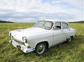 Советский ретро автомобиль - классика жанра Волга 21