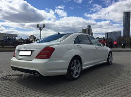 Прокат авто Мерседес 221 на свадьбу ЕКАТЕРИНБУРГ